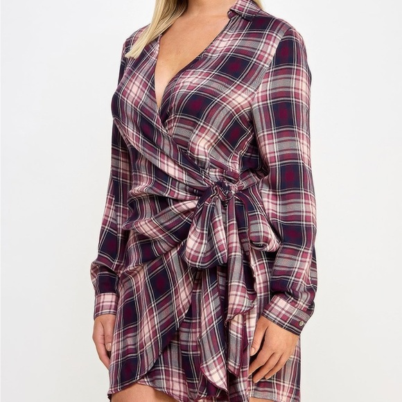 Long Sleeve Plaid Side Tie Dress - Picture 3 of 5